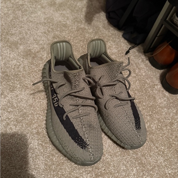 Yeezy Boost 350 V2 in Olive and Black